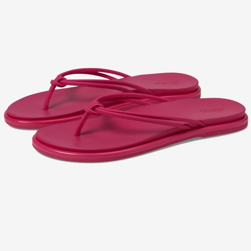 OLUKAI Aka Women’s sandals size 9